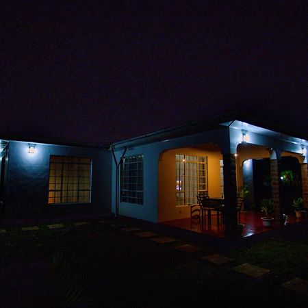 Royal Homestay Moshi Exterior photo