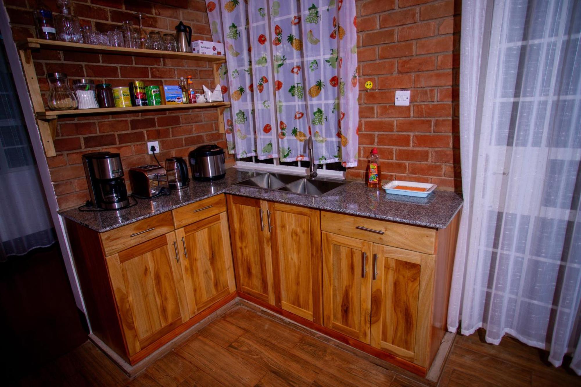Royal Homestay Moshi Exterior photo
