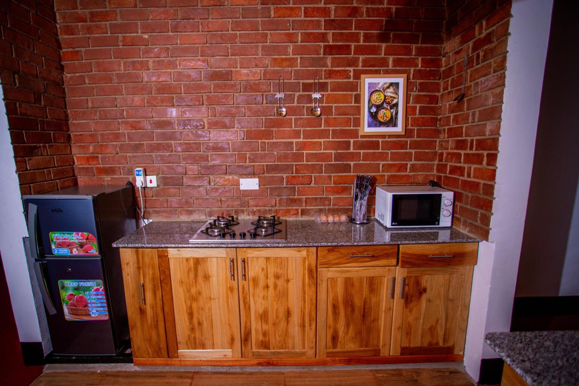 Royal Homestay Moshi Exterior photo