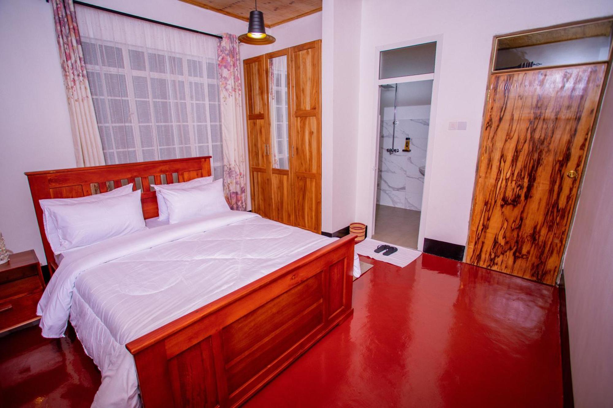 Royal Homestay Moshi Exterior photo
